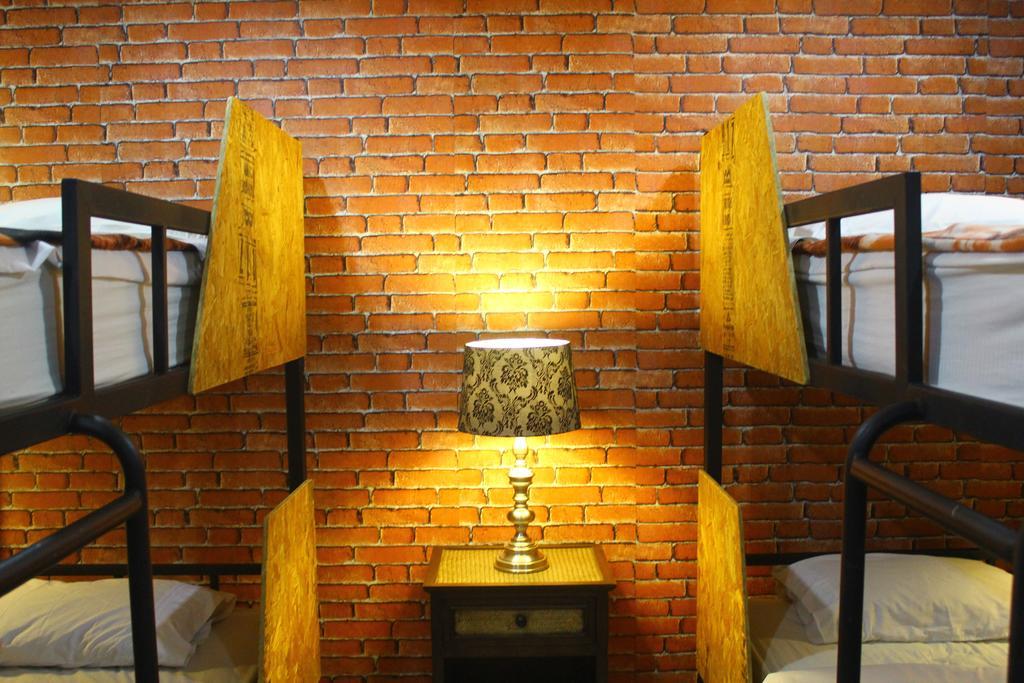 Baanlansa Bed&Bar Hotel Chiang Mai Bagian luar foto