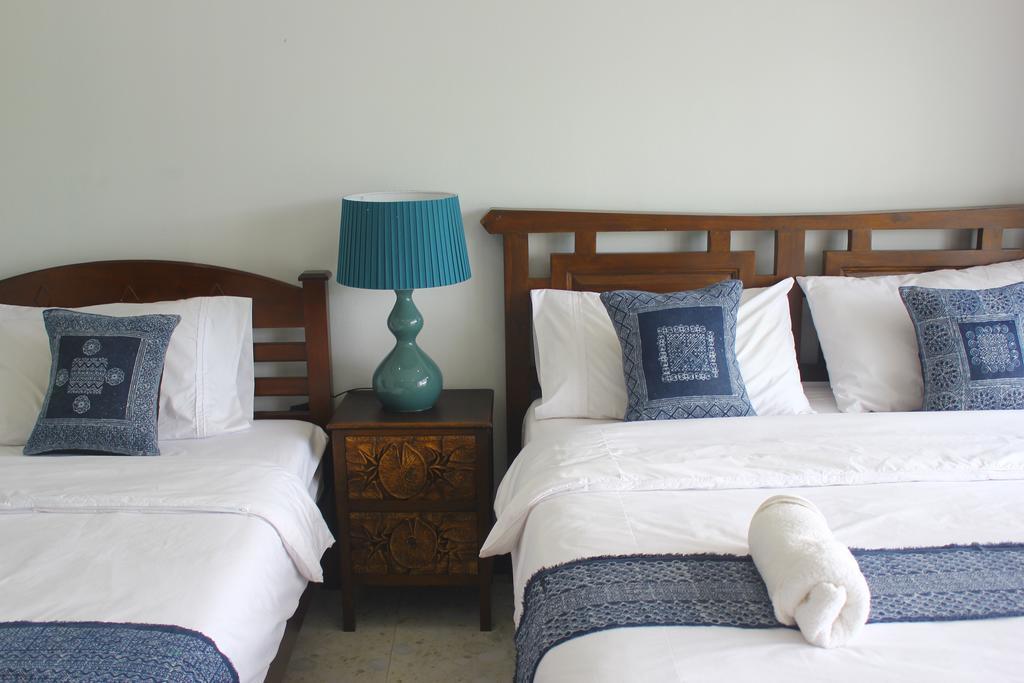 Baanlansa Bed&Bar Hotel Chiang Mai Bagian luar foto